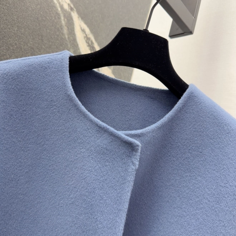 chr1st1an D10r outwear